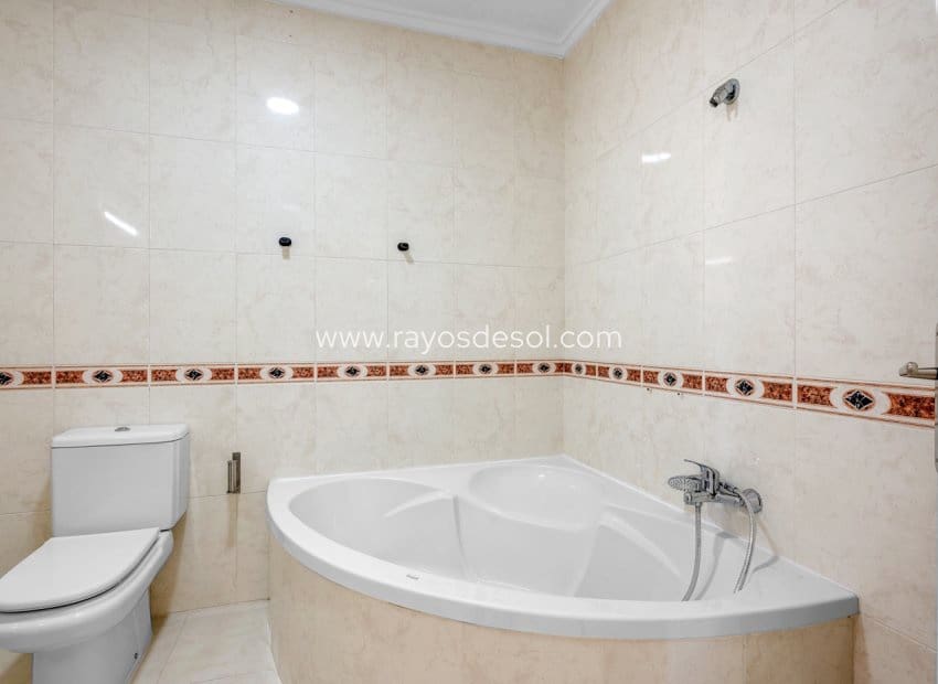 2 chambre Appartement à vendre à Rojales avec piscine - 169 000 € (Ref: 9414558)