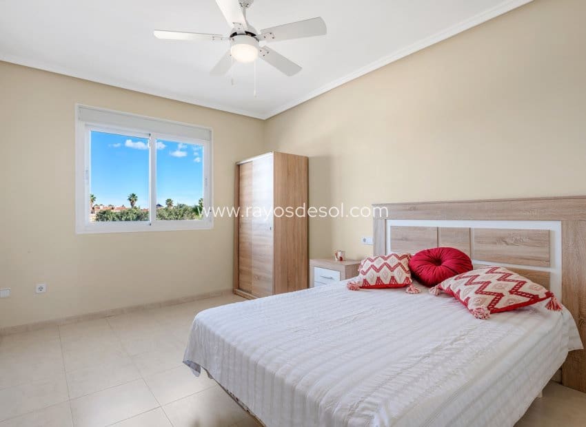 2 chambre Appartement à vendre à Rojales avec piscine - 169 000 € (Ref: 9414558)