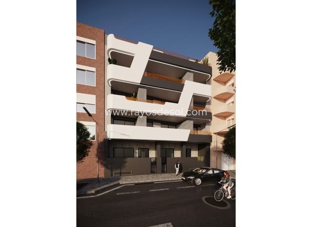 2 soveværelse Penthouse til salg i Centro, Torrevieja med swimmingpool - € 290.000 (Ref: 9420613)