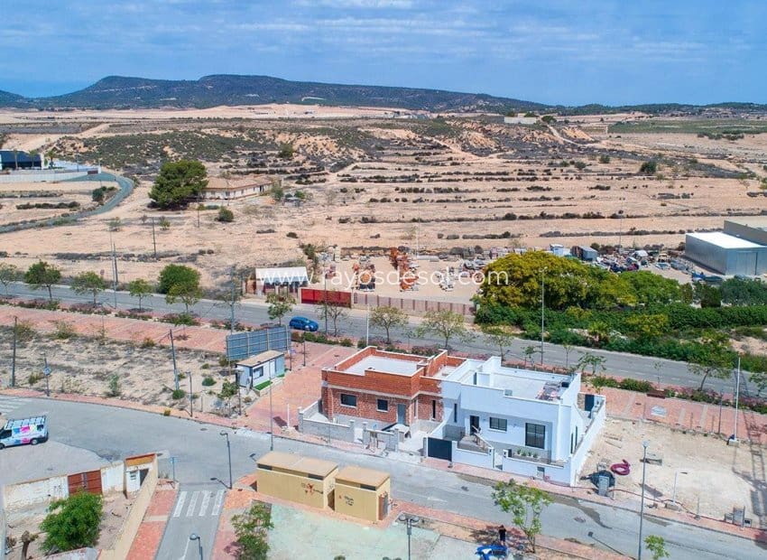 3 bedroom Villa for sale in Sucina with pool - € 359,900 (Ref: 9423959)