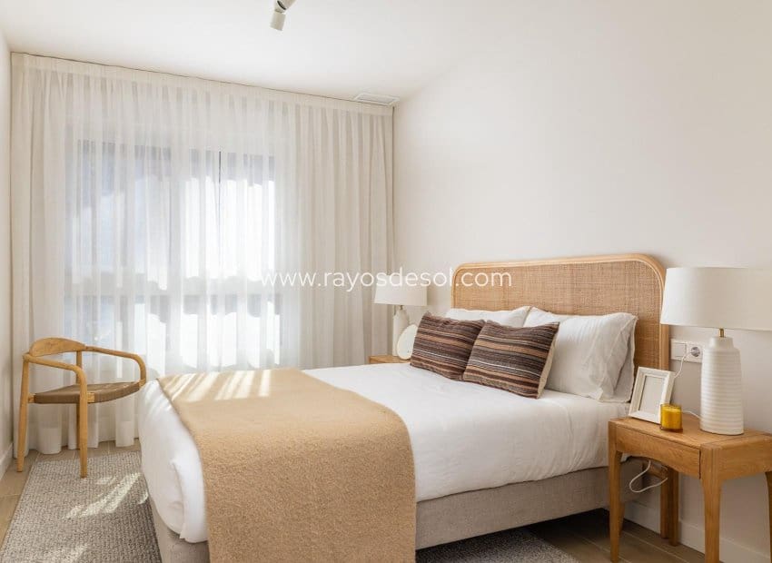 2 makuuhuone Huoneisto myytävänä paikassa Calpe / Calp mukana uima-altaan - 375 000 € (Ref: 9426654)