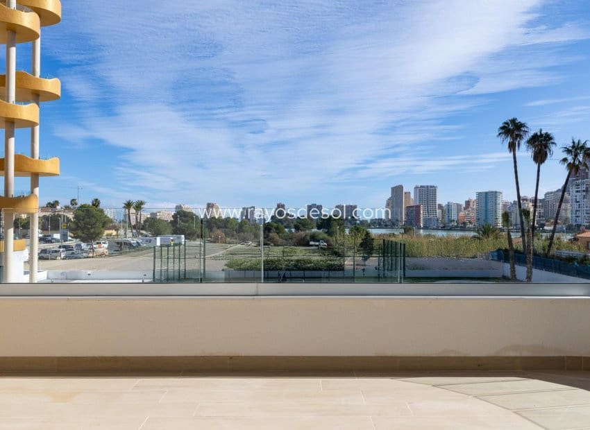 3 slaapkamer Appartement te koop in Calpe / Calp met zwembad - € 475.000 (Ref: 9426655)