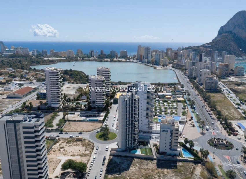 3 quarto Apartamento para venda em Calpe / Calp com piscina - 455 000 € (Ref: 9426655)