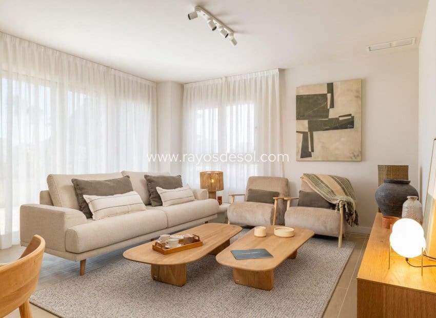 3 quarto Apartamento para venda em Calpe / Calp com piscina - 455 000 € (Ref: 9426655)
