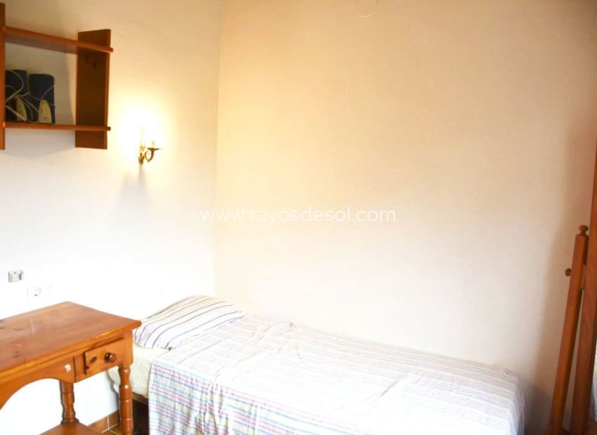 4 makuuhuone Huvila myytävänä paikassa Benissa mukana uima-altaan - 615 000 € (Ref: 9426656)