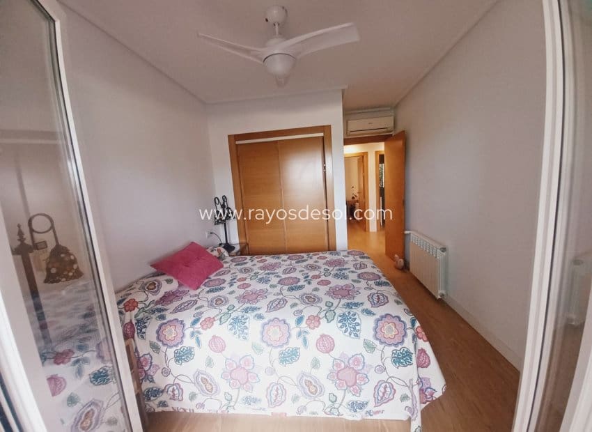 2 makuuhuone Huoneisto myytävänä paikassa Sucina mukana uima-altaan - 155 000 € (Ref: 9435160)