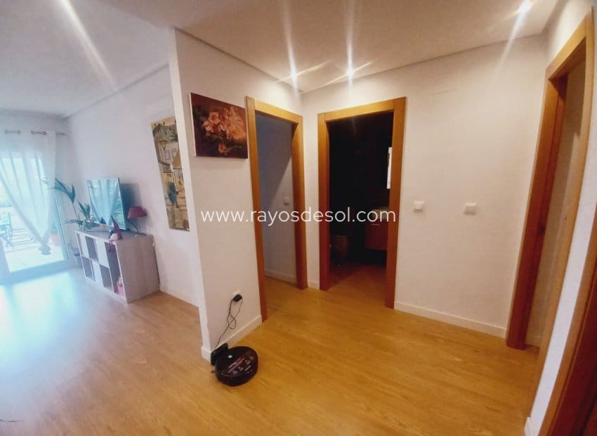 2 sypialnia Apartament na sprzedaż w Hacienda Riquelme z basenem - 155 000 € (Ref: 9435160)