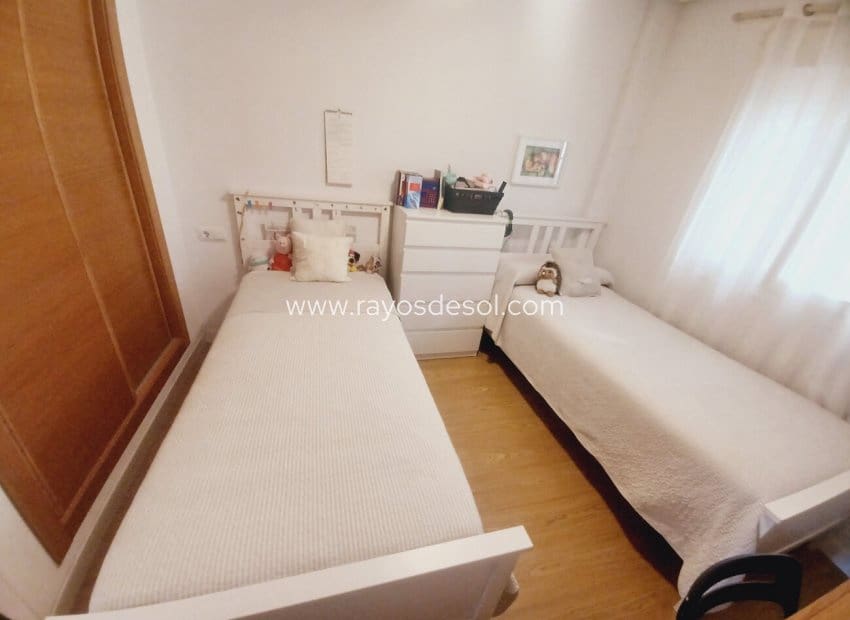 2 sypialnia Apartament na sprzedaż w Hacienda Riquelme z basenem - 155 000 € (Ref: 9435160)