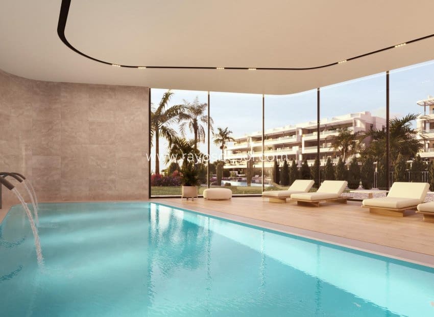 2 soveværelse Lejlighed til salg i Torrevieja med swimmingpool - € 305.000 (Ref: 9440816)