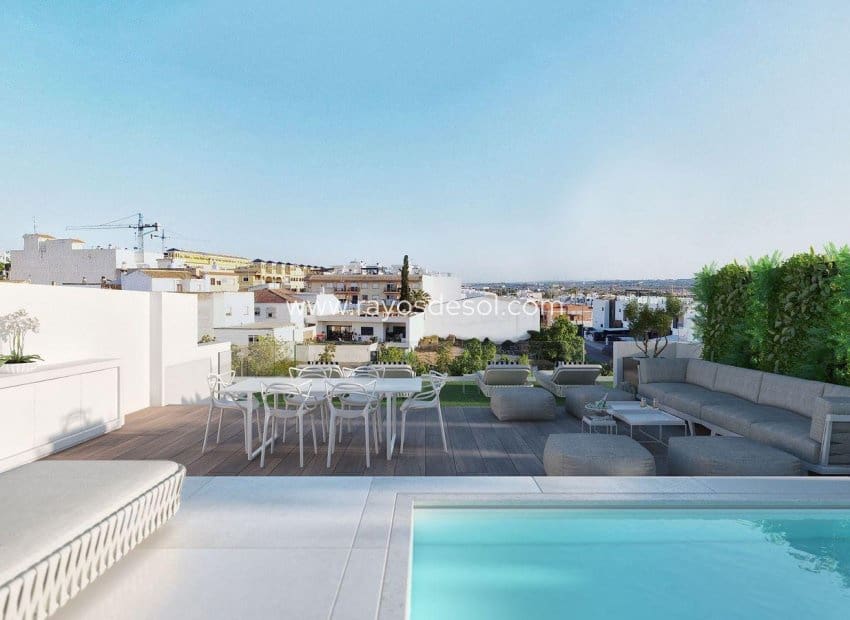 2 bedroom Apartment for sale in Benijofar with pool - € 325,000 (Ref: 9464813)