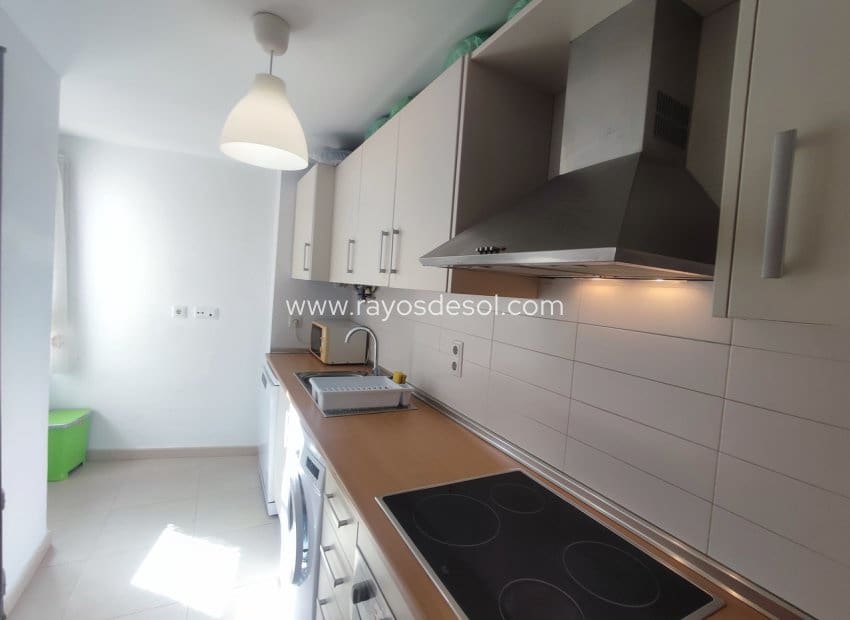 2 Zimmer Apartment zu verkaufen in Sucina mit Pool - 145.000 € (Ref: 9464819)