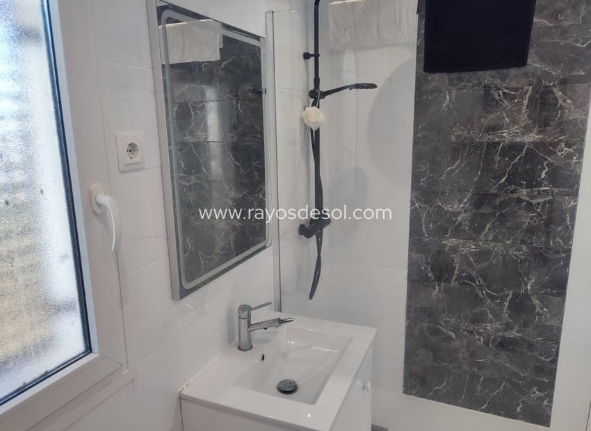 2 bedroom Apartment for sale in Avileses with pool - € 219,995 (Ref: 9464820)