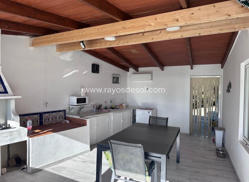 Chalet de 3 habitaciones en Moraira en venta con piscina - 850.000 € (Ref: 9466301)
