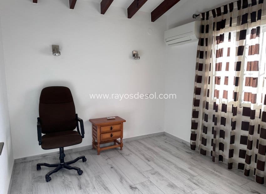 3 sovrum Villa till salu i Moraira med pool - 785 000 € (Ref: 9466301)