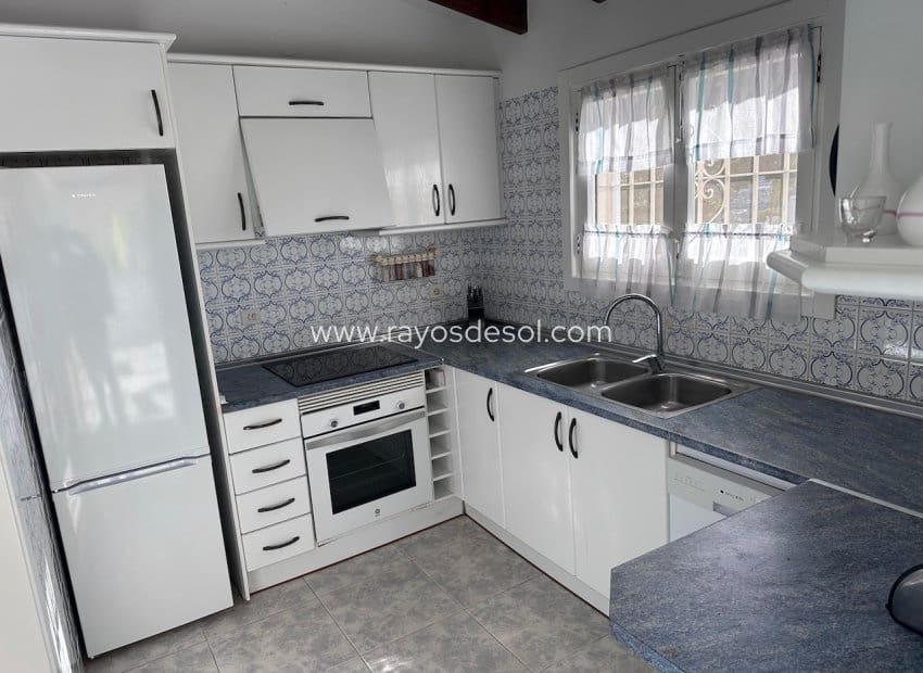 3 sovrum Villa till salu i Moraira med pool - 785 000 € (Ref: 9466301)