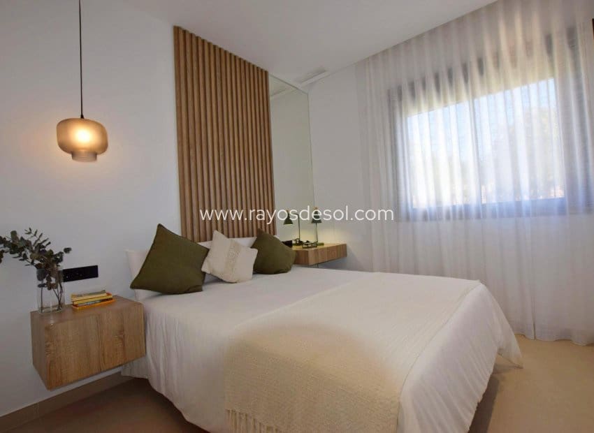 3 Zimmer Apartment zu verkaufen in Condado de Alhama mit Pool - 229.500 € (Ref: 9466305)