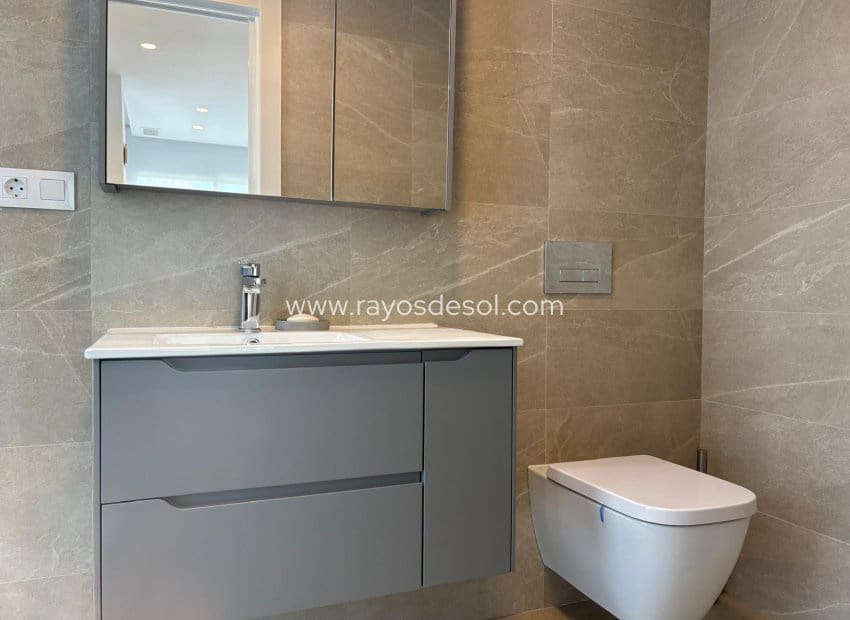 3 bedroom Villa for sale in Algorfa with pool - € 485,000 (Ref: 9487912)