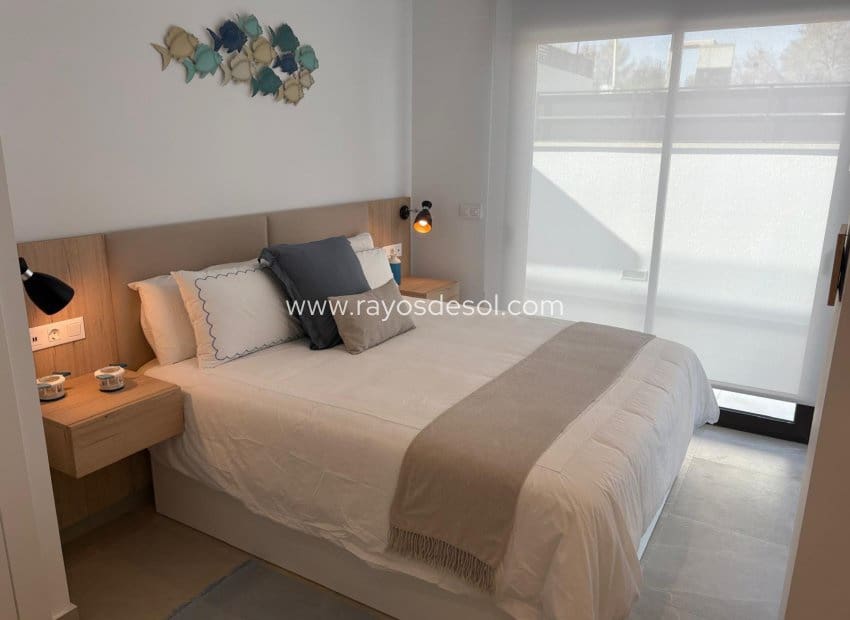 3 slaapkamer Villa te koop in Algorfa met zwembad - € 460.000 (Ref: 9487912)