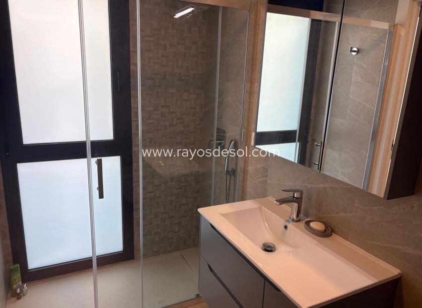 3 slaapkamer Villa te koop in Algorfa met zwembad - € 460.000 (Ref: 9487912)