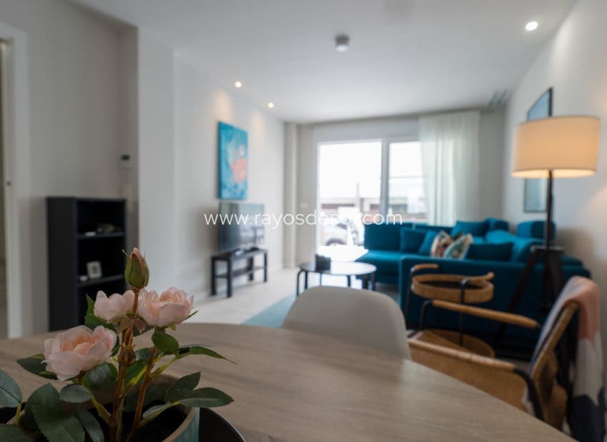 4 soveværelse Byhus til salg i San Pedro del Pinatar med swimmingpool - € 359.000 (Ref: 9496655)