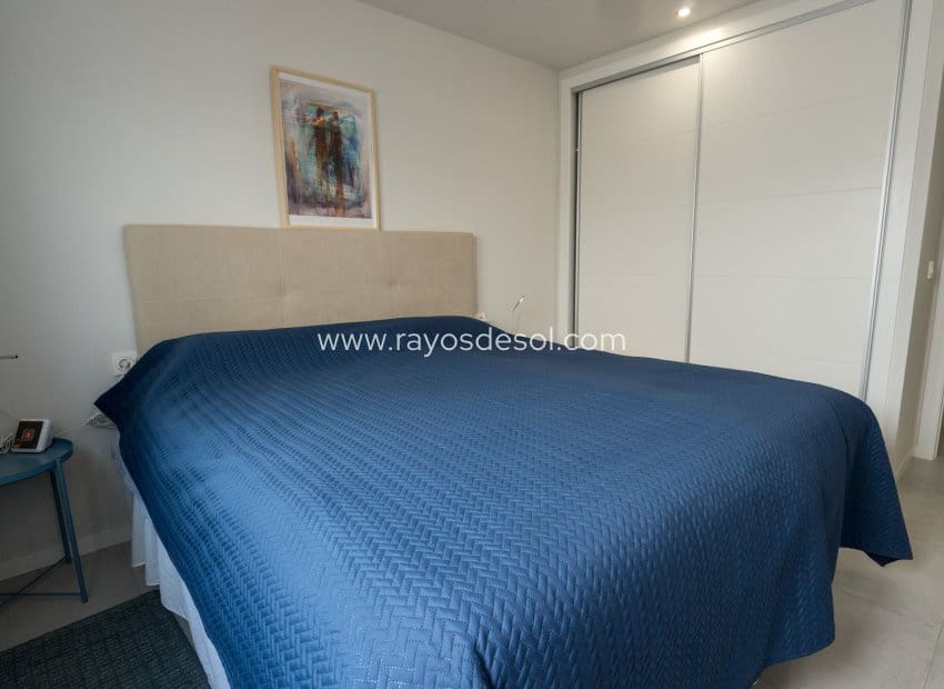 4 soveværelse Byhus til salg i San Pedro del Pinatar med swimmingpool - € 359.000 (Ref: 9496655)