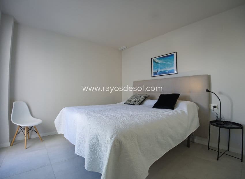 4 bedroom Townhouse for sale in San Pedro del Pinatar with pool - € 359,000 (Ref: 9496655)