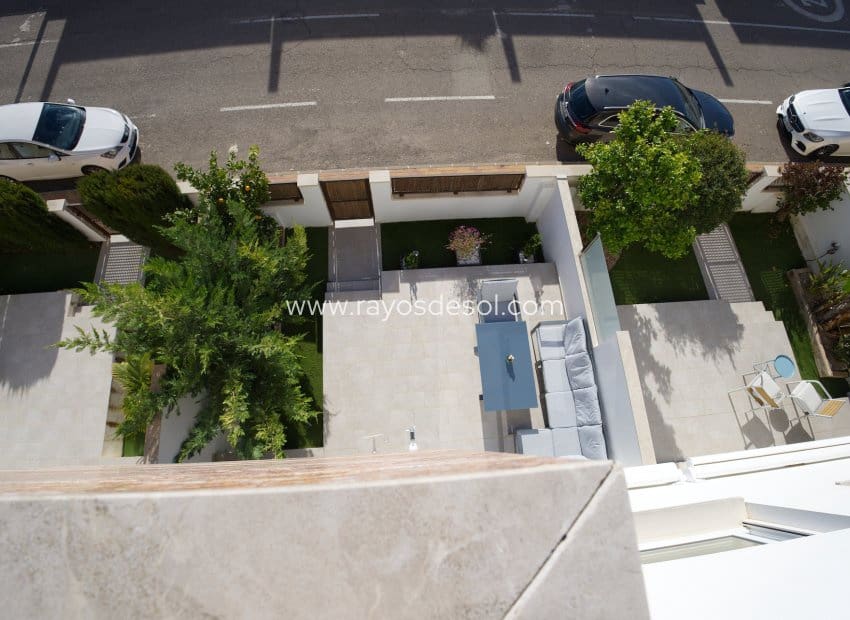 4 bedroom Townhouse for sale in San Pedro del Pinatar with pool - € 359,000 (Ref: 9496655)