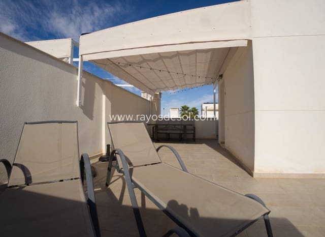 4 soverom Hus til salgs i San Pedro del Pinatar ciudad, San Pedro del Pinatar med svømmebasseng - € 359 000 (Ref: 9496655)