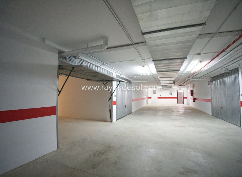 4 bedroom Townhouse for sale in San Pedro del Pinatar with pool - € 359,000 (Ref: 9496655)