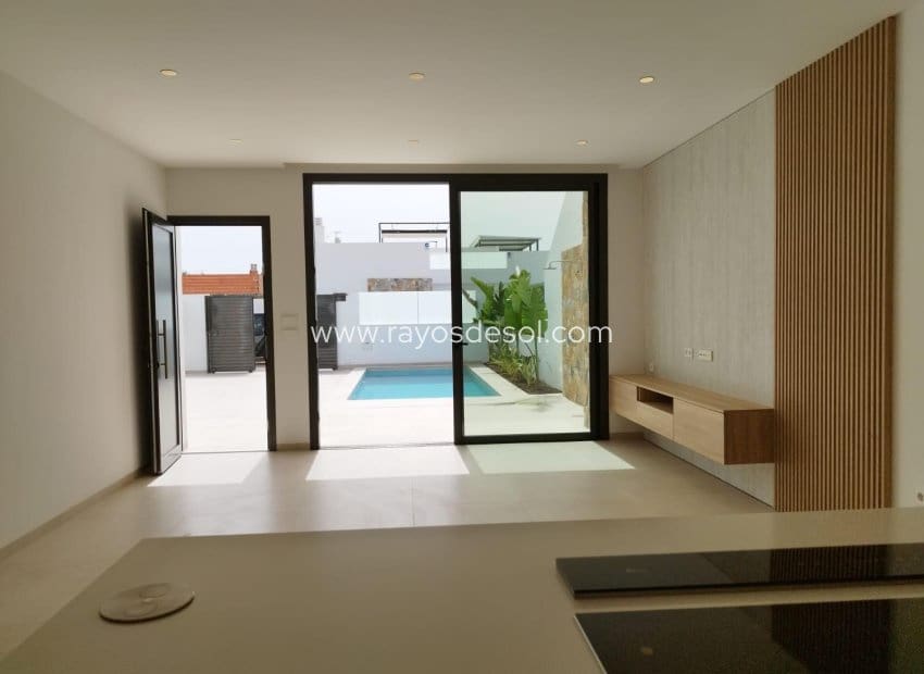 3 slaapkamer Villa te koop in San Javier met zwembad - € 479.900 (Ref: 9506979)