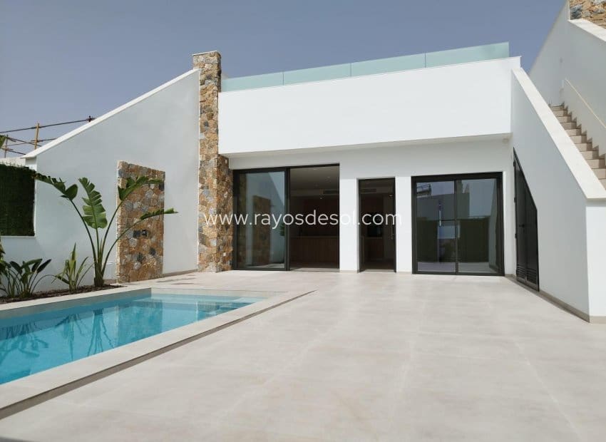 3 slaapkamer Villa te koop in San Javier met zwembad - € 479.900 (Ref: 9506979)