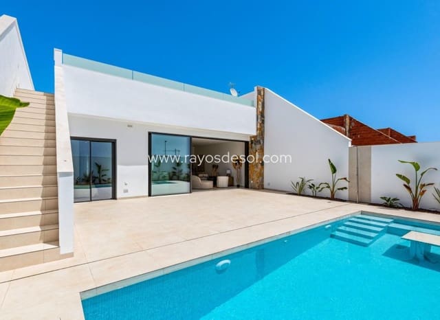 3 soveværelse Villa til salg i Las Lomas de Rame - Bahía Bella, Los Alcázares med swimmingpool - € 499.900 (Ref: 9506981)