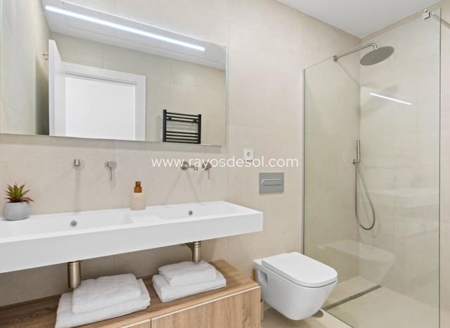 3 chambre Villa/Maison à vendre à Las Lomas de Rame - Bahía Bella, Los Alcázares avec piscine - 499 900 € (Ref: 9506981)