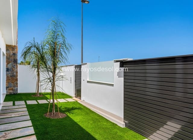 3 sovrum Villa till salu i Las Lomas de Rame - Bahía Bella, Los Alcázares med pool - 499 900 € (Ref: 9506981)