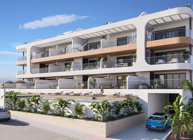 3 quarto Apartamento para venda em Benijófar com piscina - 349 900 € (Ref: 9513545)
