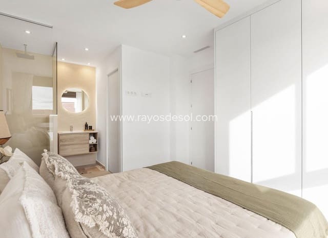 3 bedroom Apartment for sale in Las Lomas de Rame - Bahía Bella, Los Alcázares with pool - € 439,900 (Ref: 9530907)
