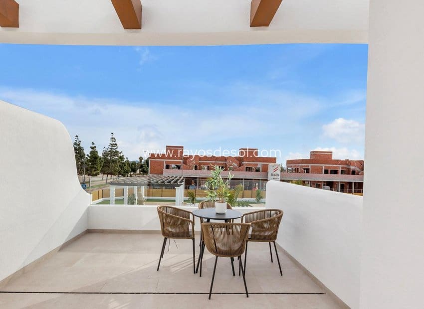 3 bedroom Apartment for sale in Los Alcazares with pool - € 439,900 (Ref: 9530907)