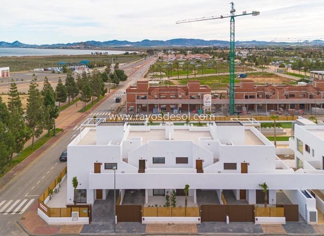3 quarto Apartamento para venda em Las Lomas de Rame - Bahía Bella, Los Alcázares com piscina - 399 900 € (Ref: 9530908)