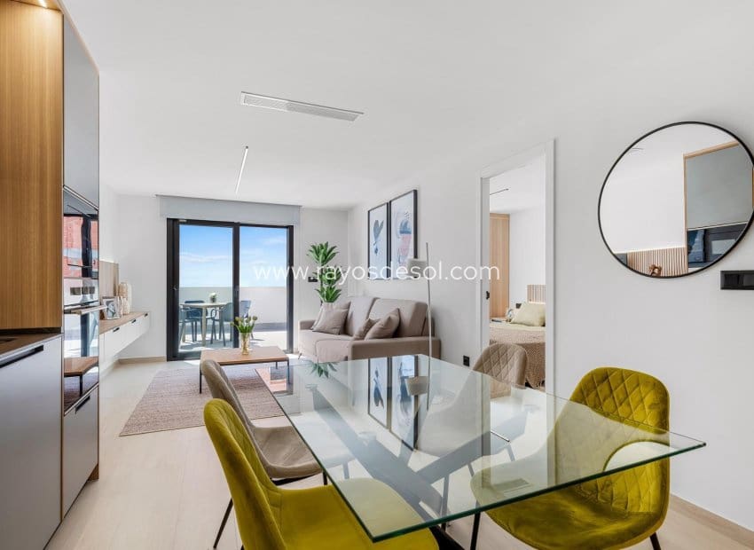 3 soveværelse Penthouse til salg i El Raso med swimmingpool - € 271.000 (Ref: 9530914)