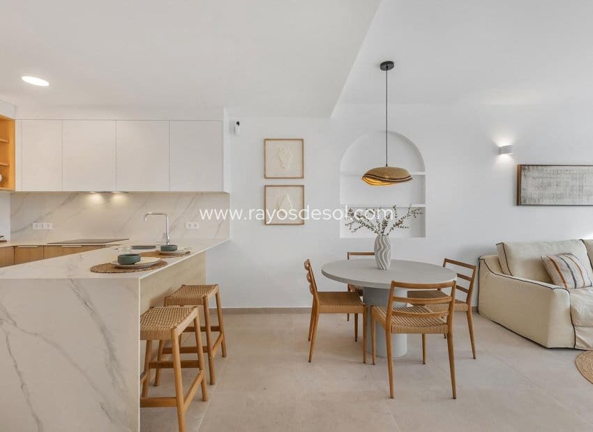 3 camera da letto Attico in vendita in Los Alcazares con piscina - 399.900 € (Rif: 9530918)