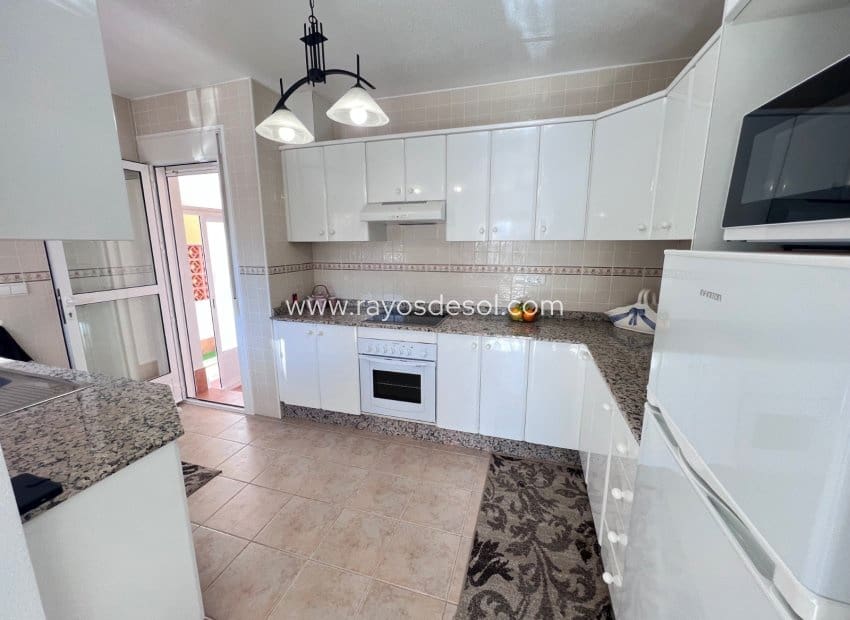 3 sypialnia Willa na sprzedaż w Vistabella - 240 000 € (Ref: 9530919)