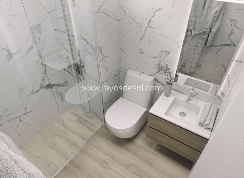 1 makuuhuone Huoneisto myytävänä paikassa Torrevieja mukana uima-altaan - 185 000 € (Ref: 9560690)