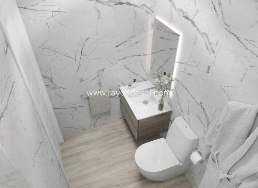 1 makuuhuone Huoneisto myytävänä paikassa Torrevieja mukana uima-altaan - 185 000 € (Ref: 9560690)