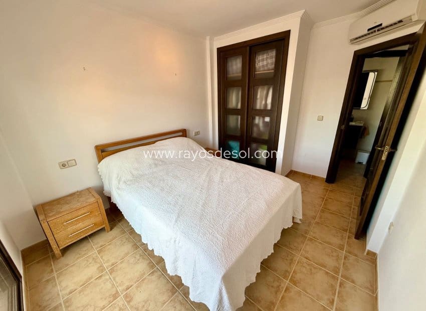 3 sypialnia Willa na sprzedaż w San Cayetano z basenem - 179 900 € (Ref: 9572268)