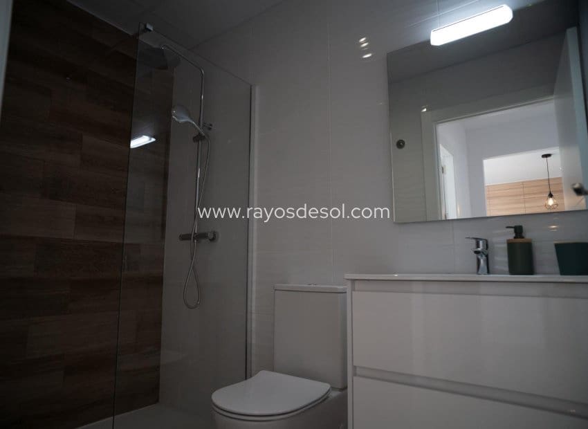 Chalet de 2 habitaciones en San Javier en venta con piscina - 285.000 € (Ref: 9586807)