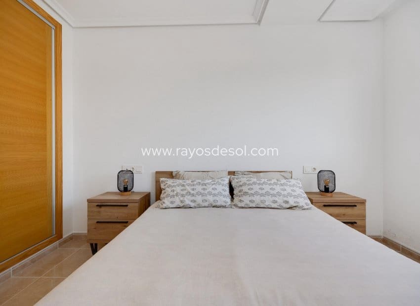 3 quarto Apartamento para venda em San Fulgencio com piscina - 185 000 € (Ref: 9602724)