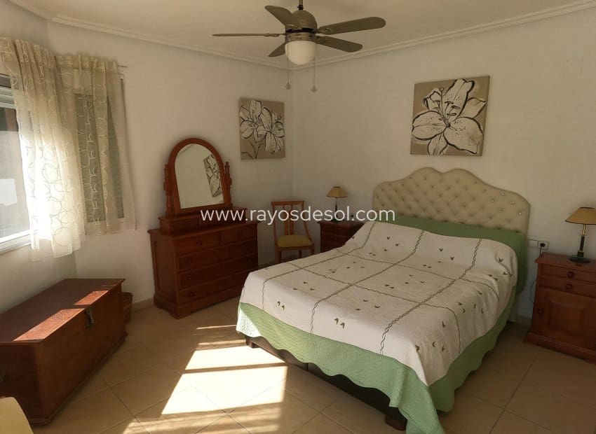 4 makuuhuone Huvila myytävänä paikassa Algorfa mukana uima-altaan - 499 500 € (Ref: 9660763)