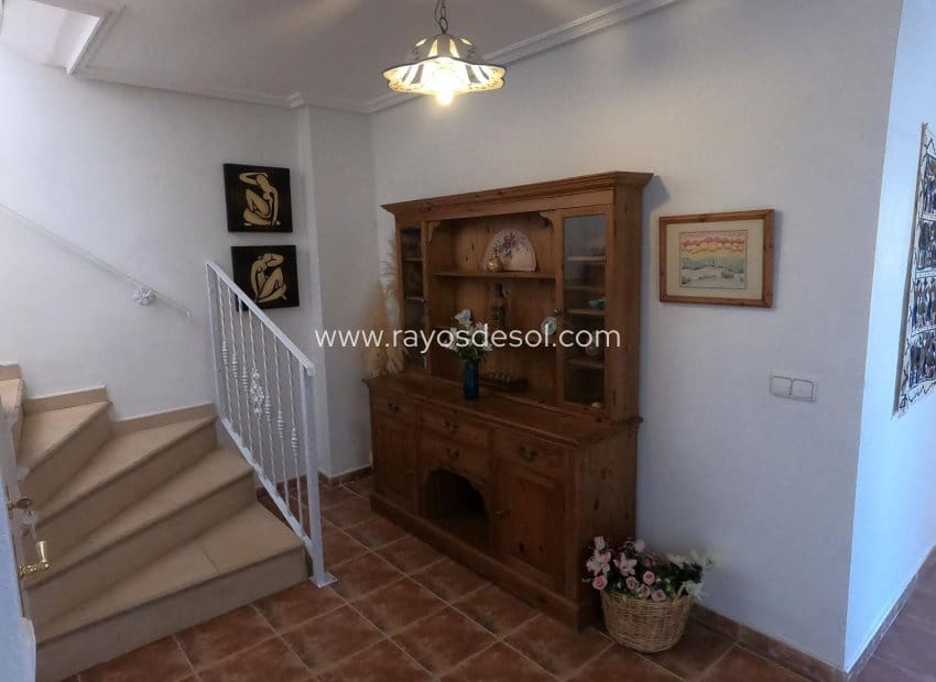 4 makuuhuone Huvila myytävänä paikassa Algorfa mukana uima-altaan - 499 500 € (Ref: 9660763)