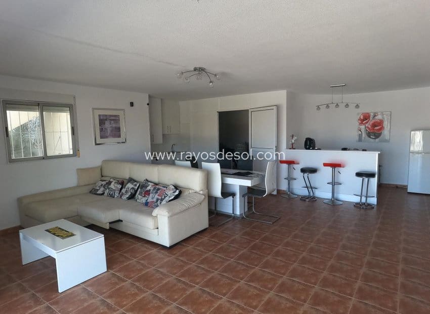 4 bedroom Villa for sale in Algorfa with pool - € 499,500 (Ref: 9660763)