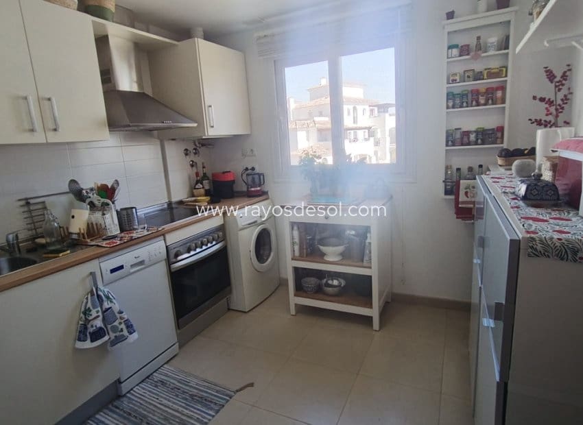 2 Zimmer Apartment zu verkaufen in Avileses mit Pool - 155.000 € (Ref: 9660764)